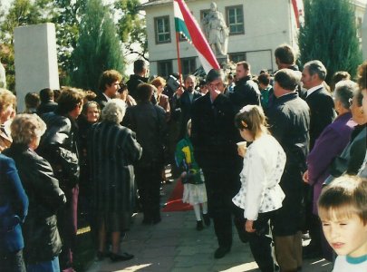 1995. október 23. - Dr. Torgyán József Tápiószelén